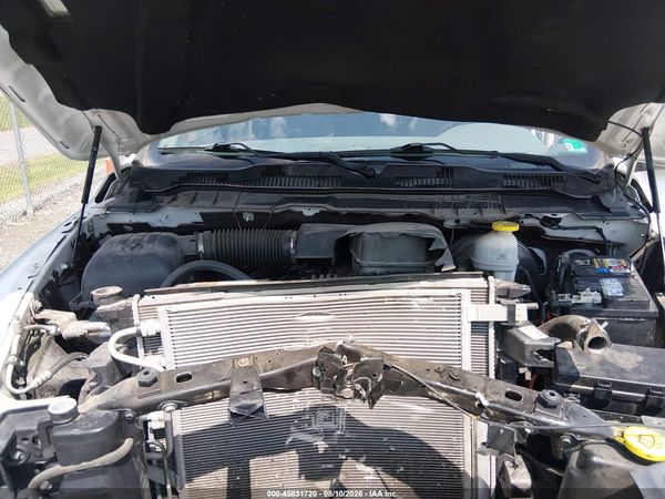 2020 RAM 1500 CLASSIC TRADESMAN  4X4 5'7 BOX