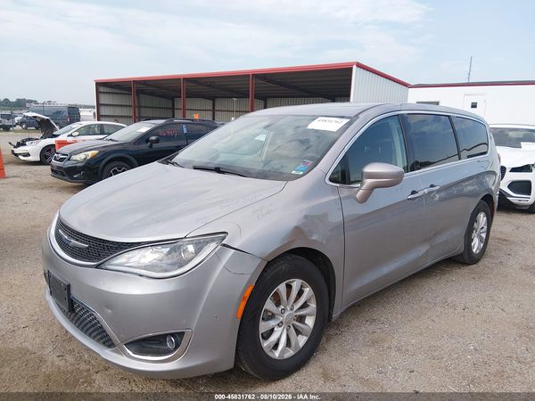 2019 CHRYSLER PACIFICA TOURING PLUS — I6