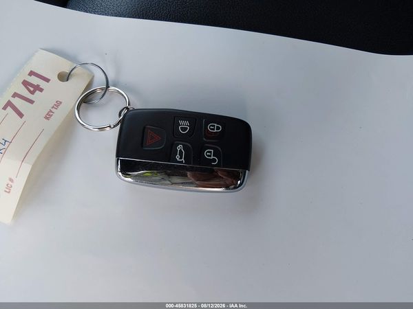 2016 LAND ROVER LR4 HSE