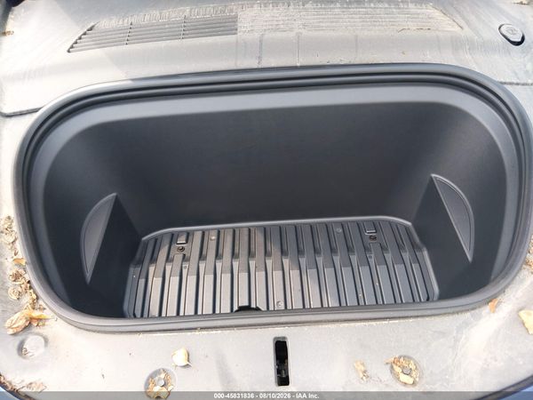2020 TESLA MODEL Y