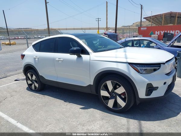 2023 VOLVO C40 RECHARGE PURE ELECTRIC TWIN PLUS