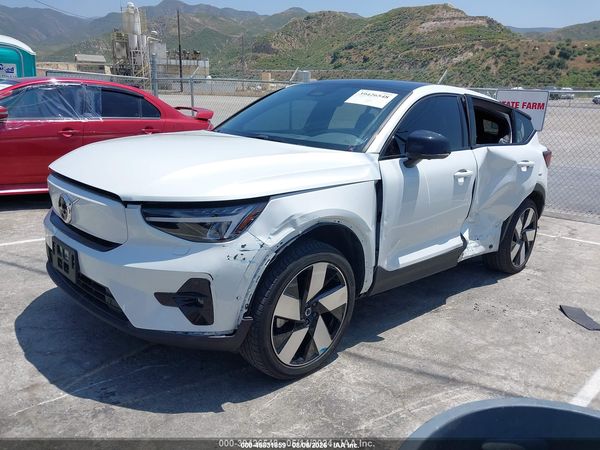 2023 VOLVO C40 RECHARGE PURE ELECTRIC TWIN PLUS