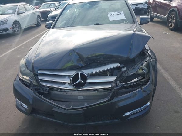2013 MERCEDES-BENZ C 250 SPORT