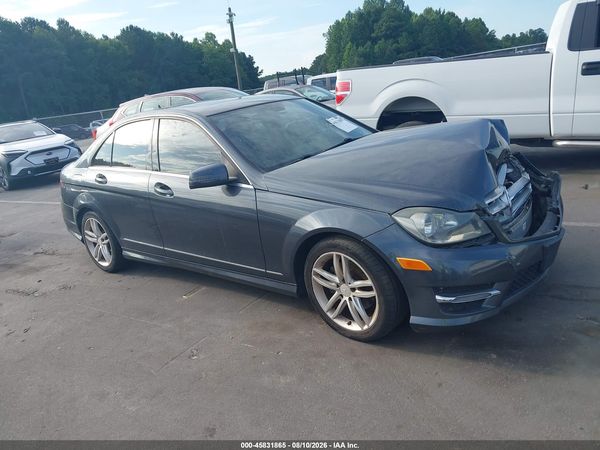 2013 MERCEDES-BENZ C 250 SPORT