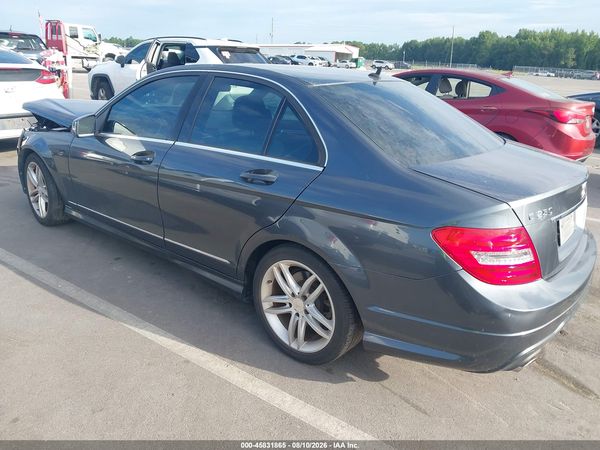 2013 MERCEDES-BENZ C 250 SPORT