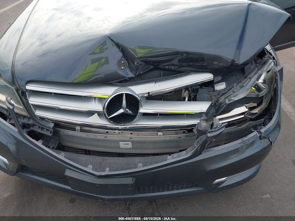 2013 MERCEDES-BENZ C 250 SPORT