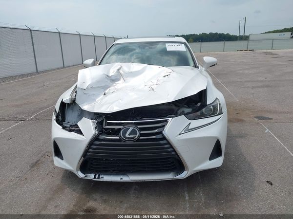 2017 LEXUS IS 300