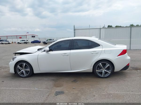 2017 LEXUS IS 300
