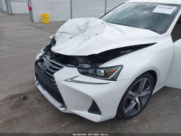 2017 LEXUS IS 300