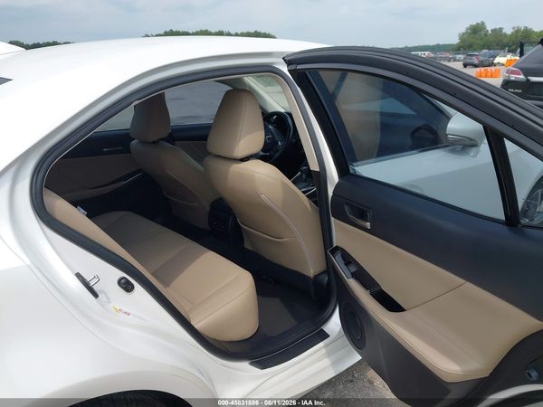 2017 LEXUS IS 300