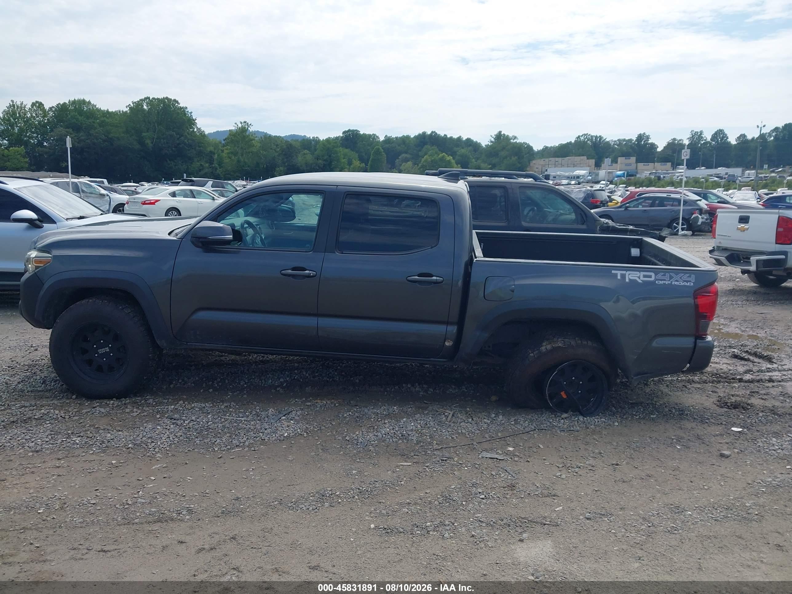 2018 TOYOTA TACOMA TRD OFF ROAD