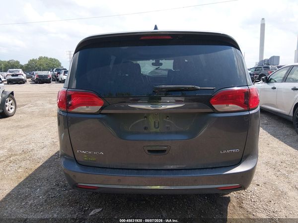 2018 CHRYSLER PACIFICA LIMITED