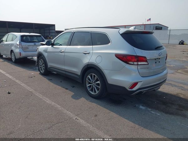 2017 HYUNDAI SANTA FE SE