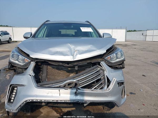 2017 HYUNDAI SANTA FE SE