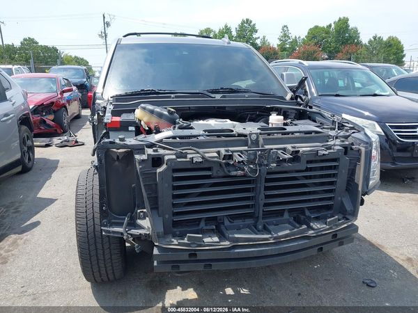 2019 CADILLAC ESCALADE LUXURY