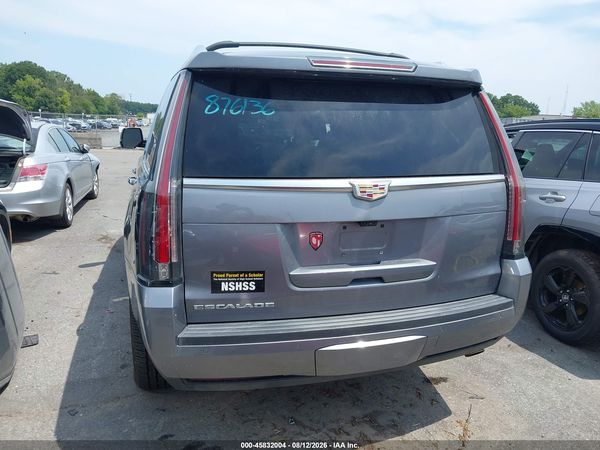 2019 CADILLAC ESCALADE LUXURY