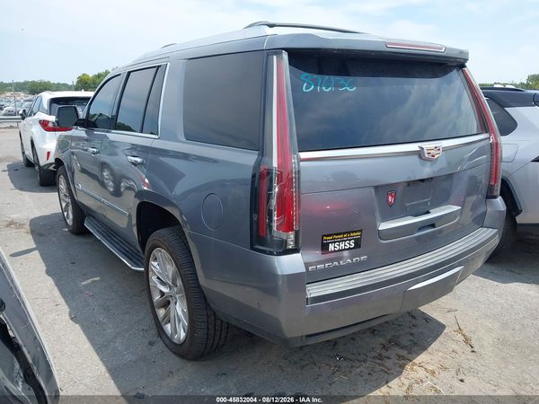 2019 CADILLAC ESCALADE LUXURY