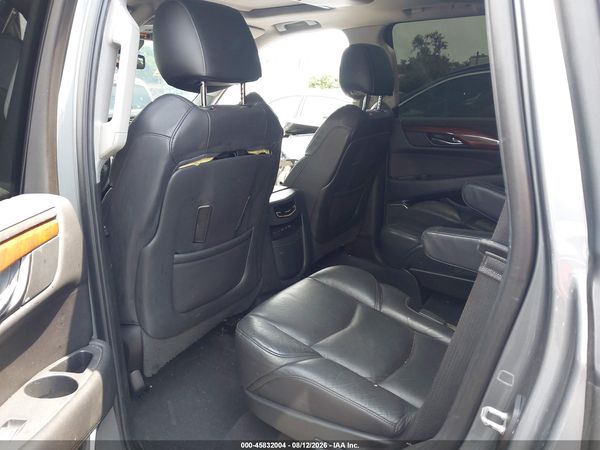 2019 CADILLAC ESCALADE LUXURY