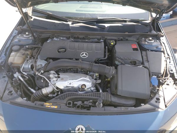 2019 MERCEDES-BENZ A 220 A220