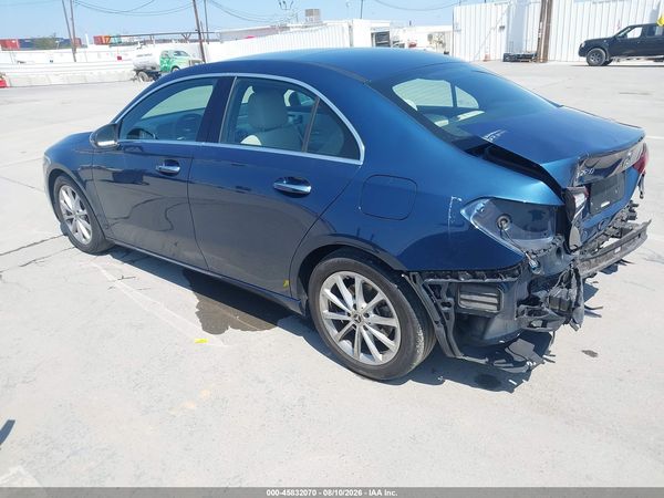 2019 MERCEDES-BENZ A 220 A220