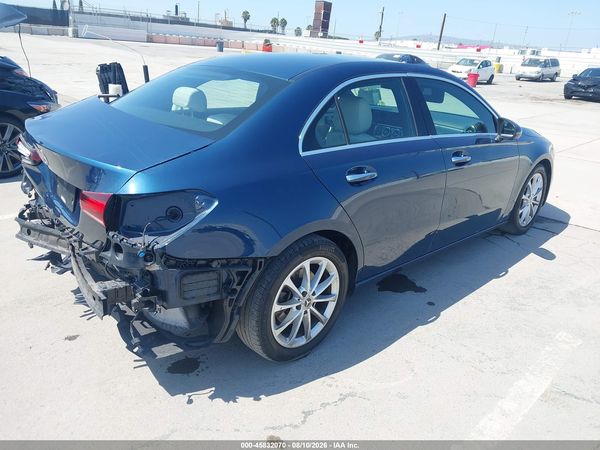 2019 MERCEDES-BENZ A 220 A220
