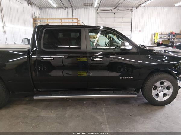 2020 RAM 1500 BIG HORN  4X4 6'4 BOX