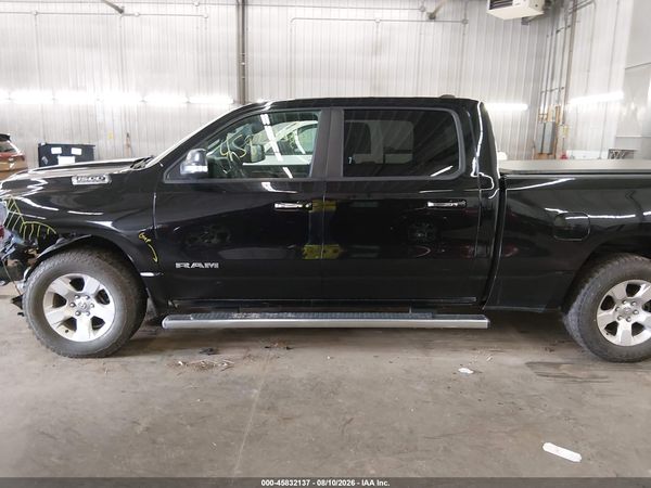 2020 RAM 1500 BIG HORN  4X4 6'4 BOX