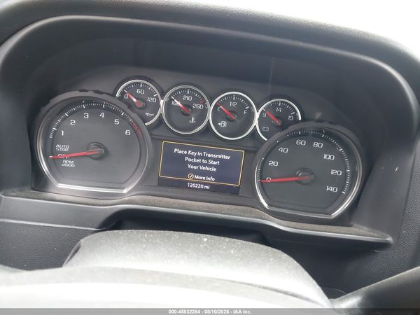 2019 CHEVROLET SILVERADO 1500 RST — I7