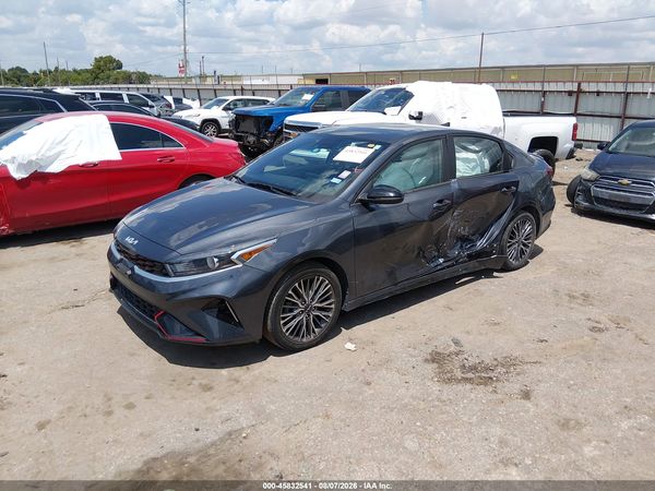 2022 KIA FORTE GT-LINE