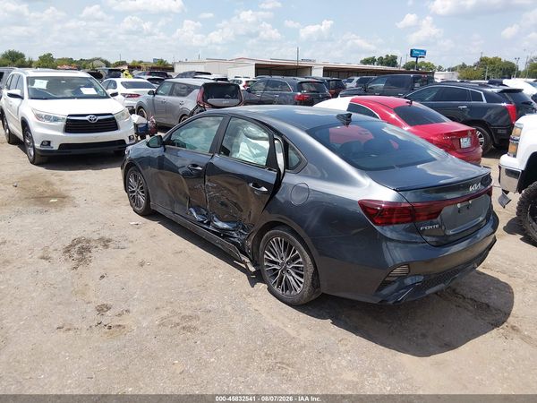 2022 KIA FORTE GT-LINE