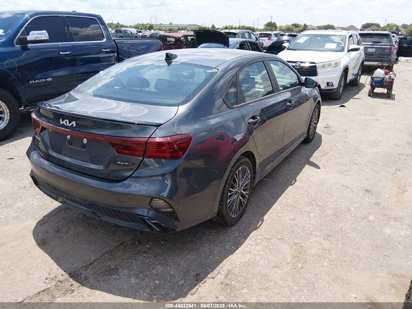 2022 KIA FORTE GT-LINE