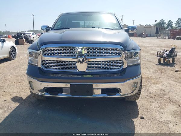 2017 RAM 1500 LARAMIE  4X4 5'7 BOX