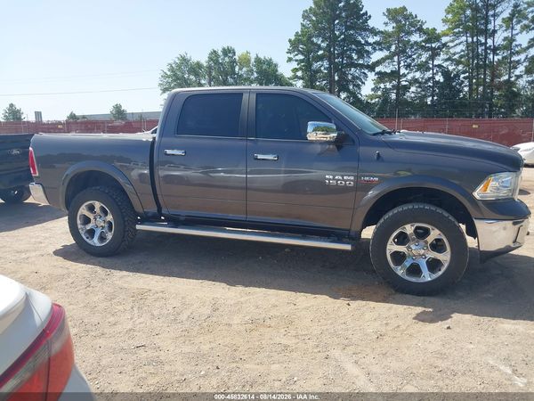 2017 RAM 1500 LARAMIE  4X4 5'7 BOX