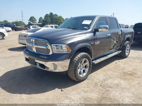 2017 RAM 1500 LARAMIE  4X4 5'7 BOX