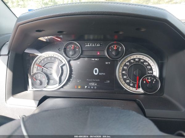2017 RAM 1500 LARAMIE  4X4 5'7 BOX