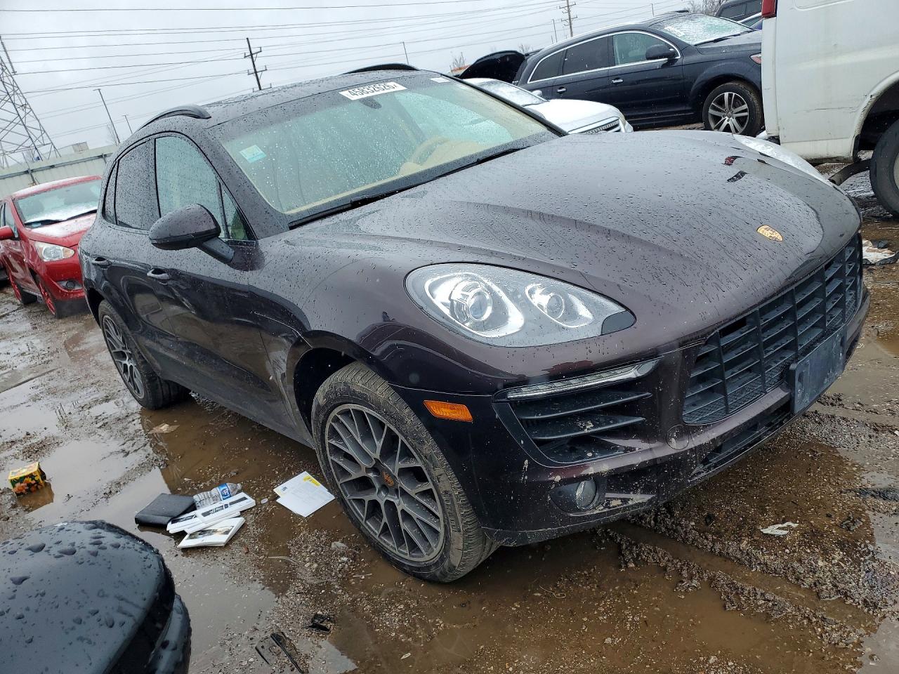 2016 PORSCHE MACAN