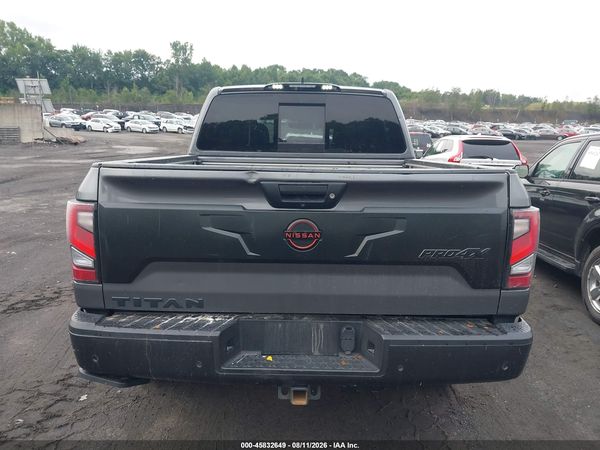 2023 NISSAN TITAN PRO-4X 4X4