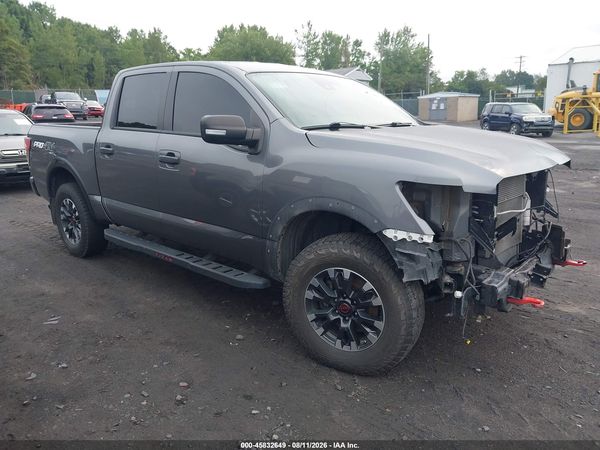 2023 NISSAN TITAN PRO-4X 4X4