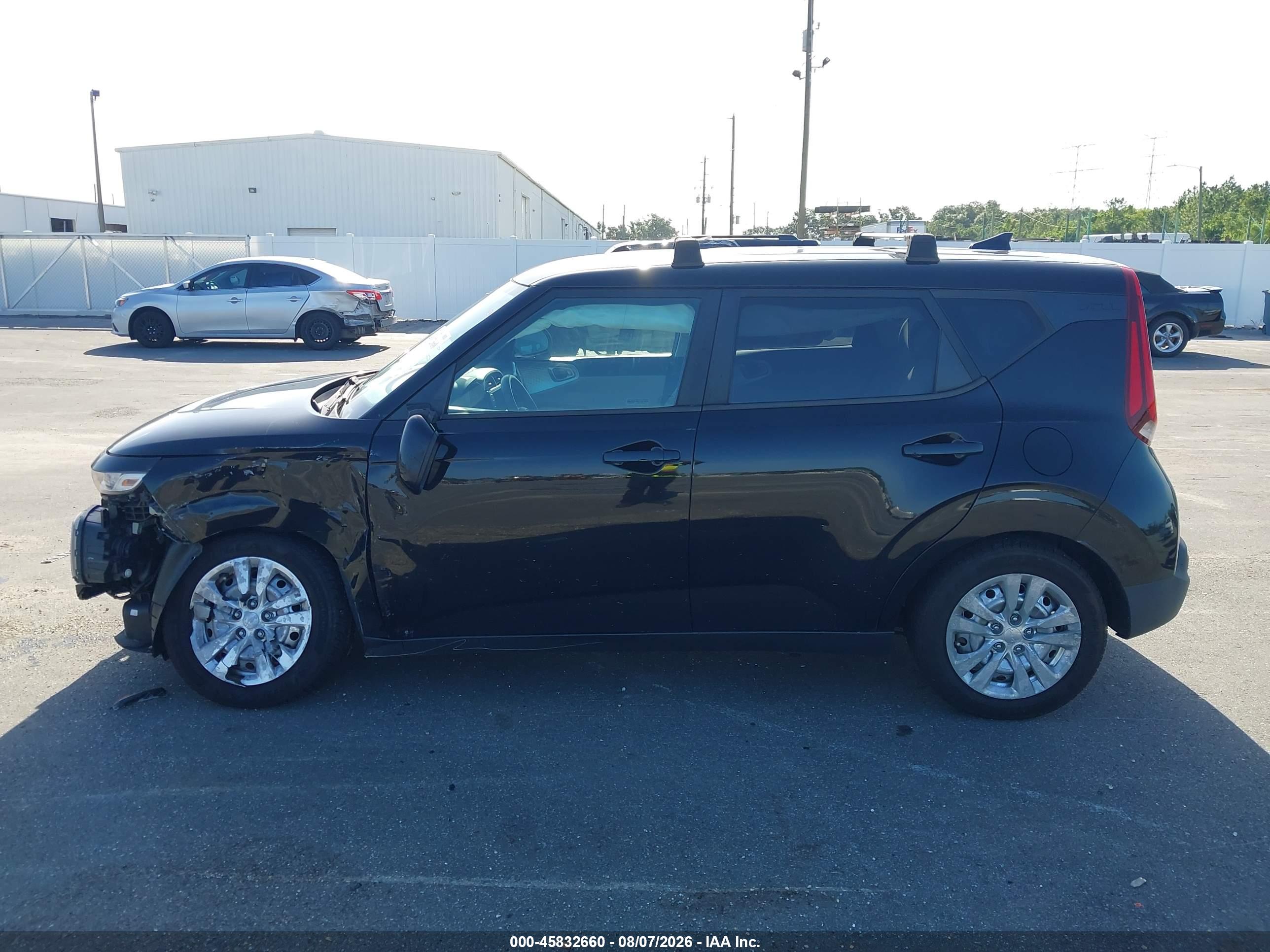 2022 KIA SOUL LX