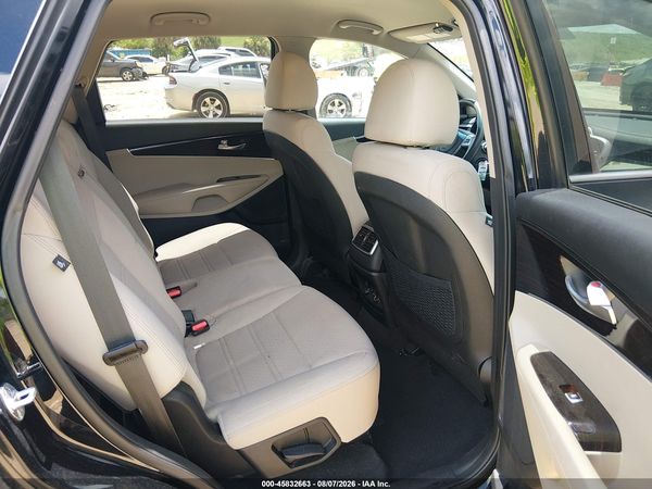 2019 KIA SORENTO 2.4L LX