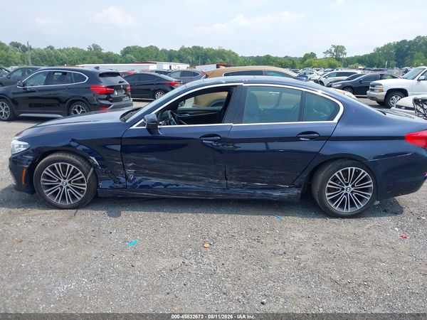 2020 BMW 530I