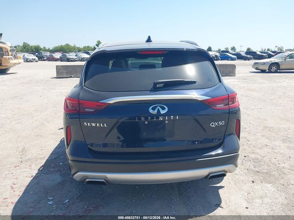 2021 INFINITI QX50 ESSENTIAL