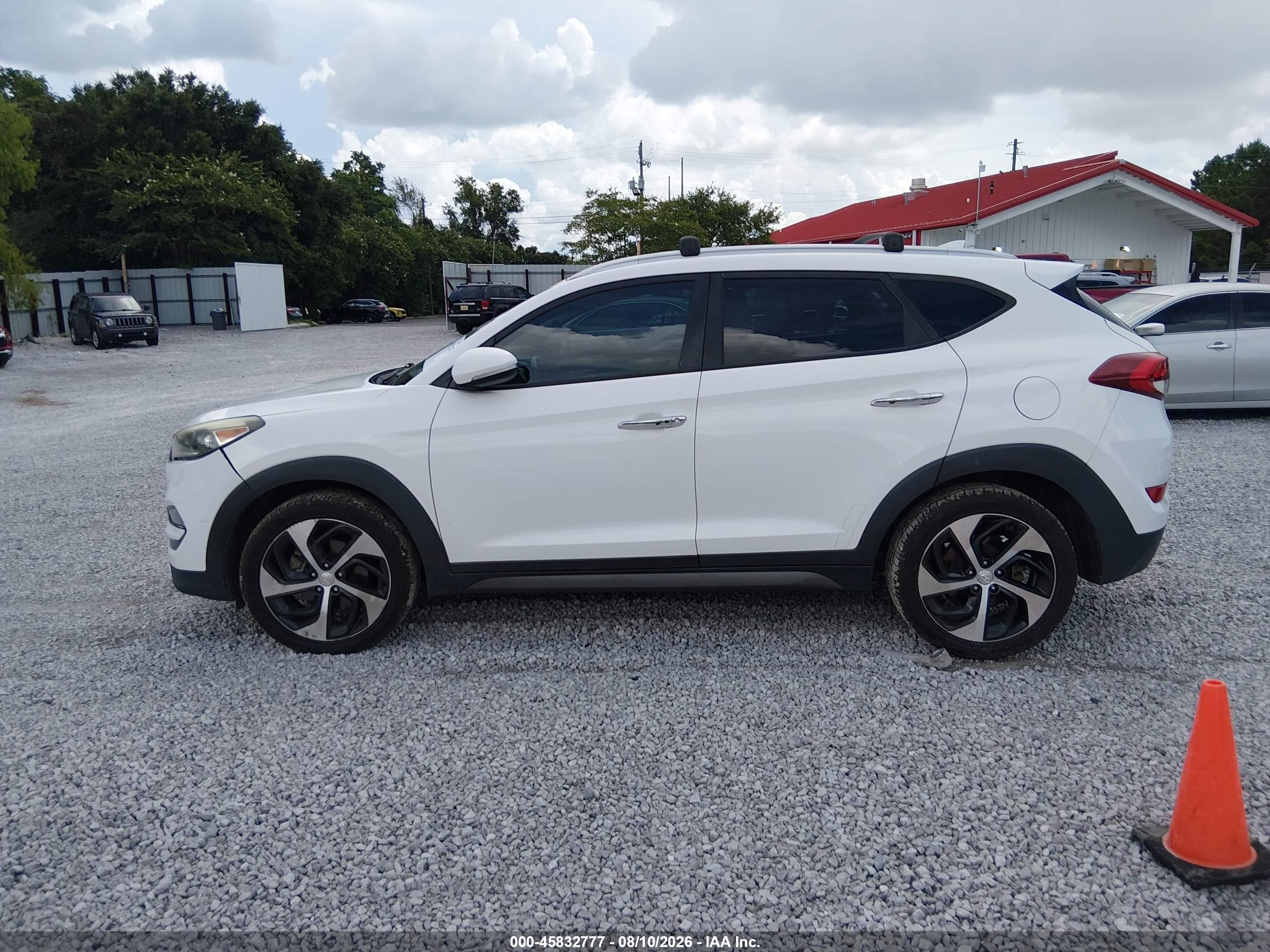 2016 HYUNDAI TUCSON LIMITED