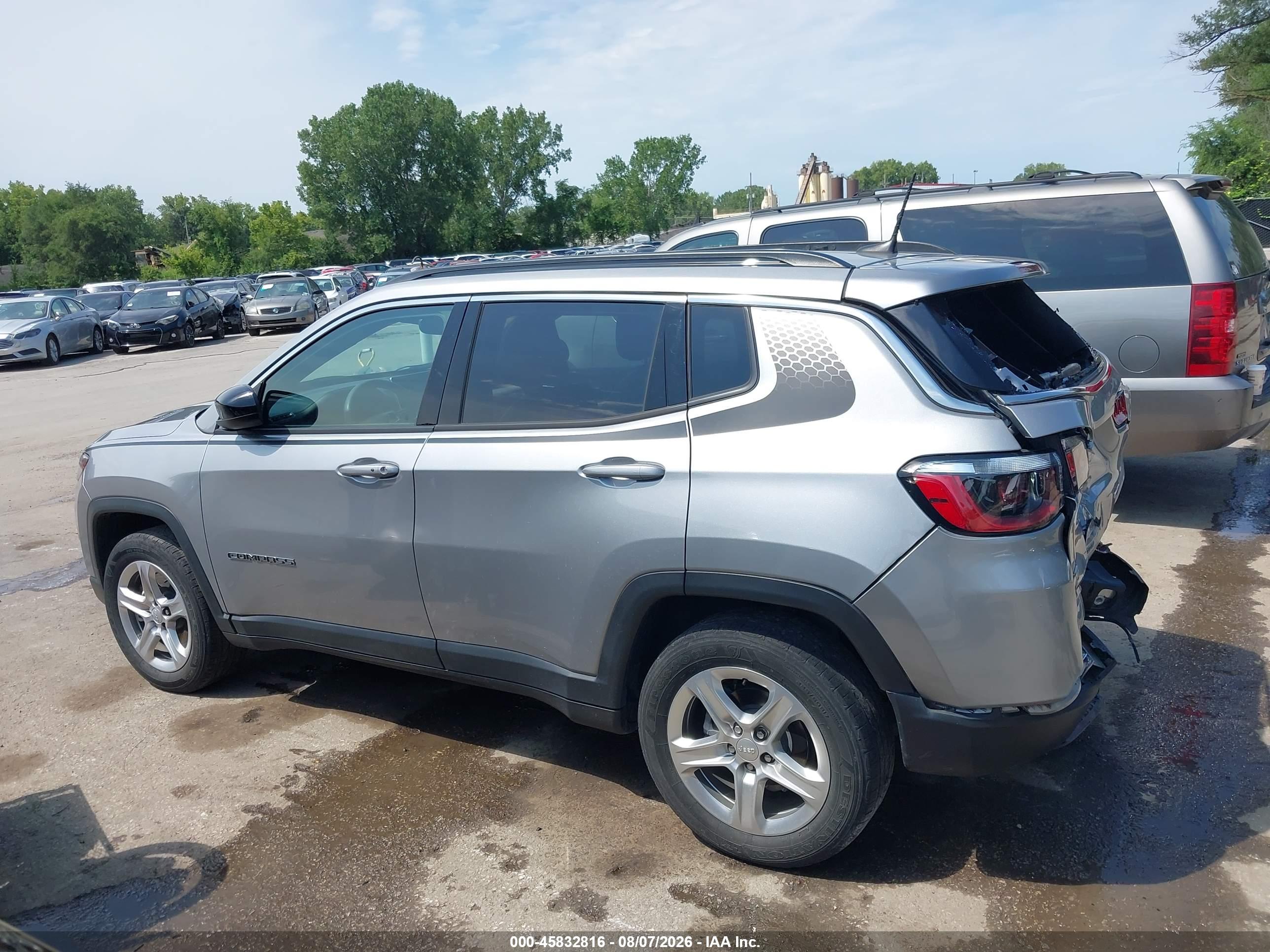 2023 JEEP COMPASS LATITUDE 4X4