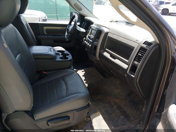 2019 RAM 1500 CLASSIC TRADESMAN  4X2 8' BOX