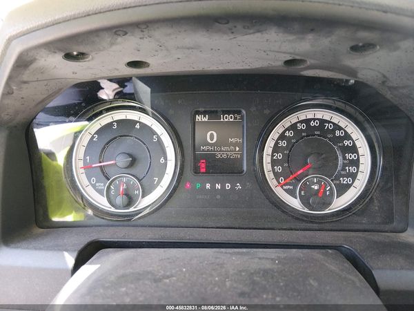2019 RAM 1500 CLASSIC TRADESMAN  4X2 8' BOX
