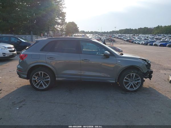 2022 AUDI Q3