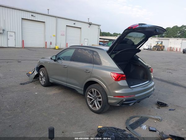 2022 AUDI Q3
