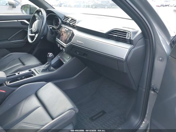 2022 AUDI Q3