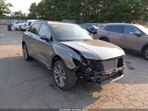 2022 AUDI Q3